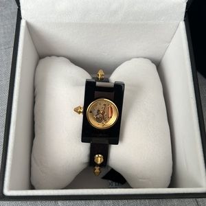 Gucci vintage watch nwt